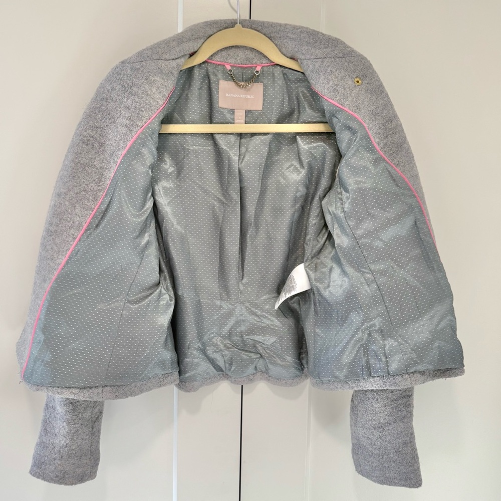 Grey Wool Banana Republic Coat (S) Petite size - Picture 7 of 12